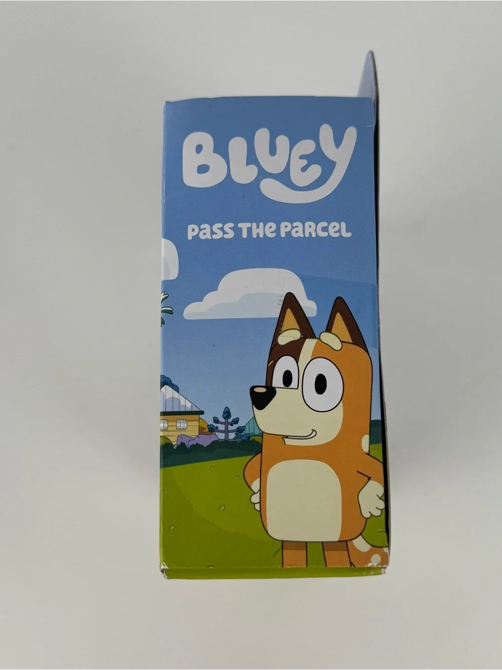 Bluey Pass The Parcel Figure Set Toys Kids Moose Toys Party Play Set